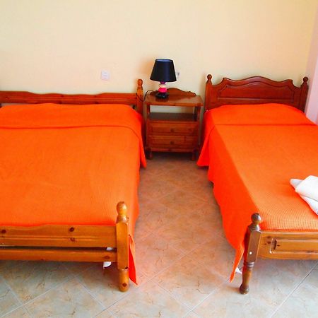העיירה סקיאתוס Pension Vasiliki מראה חיצוני תמונה