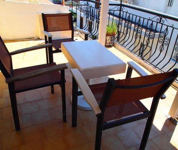 העיירה סקיאתוס Pension Vasiliki חדר תמונה